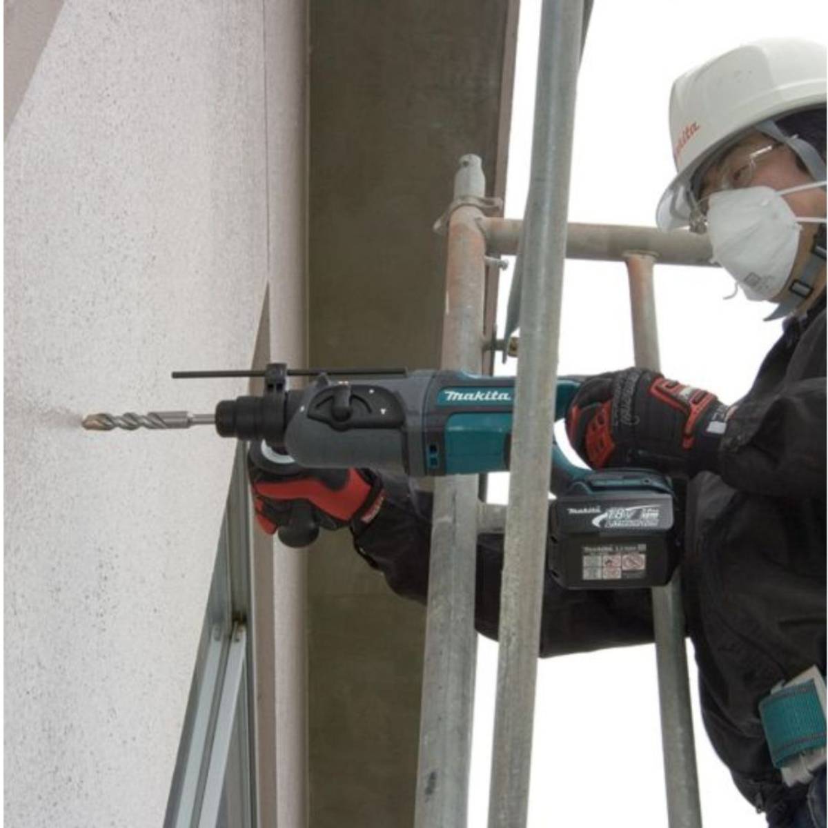 MAKITA aku čekić-bušilica DHR241Z-5 MAKITA aku čekić-bušilica DHR241Z-5