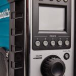MAKITA aku radio DMR116-3