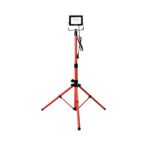 IS749NG-Građevinski-reflektor-LIGHT-PAD-na-tronošcu-i-3-met-kabla-20W-1800Lm