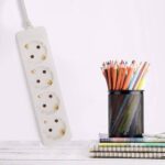 MULTIP-DE-4-Produžni-kabl-1,0-mm2x1-met-sa-4-utičnice-bijeli