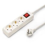 MULTIP-DE-I-3-Produžni-kabl-1,0mm2-x-1,5 met-sa-3-utičnice-i-prekidačem-bijeli